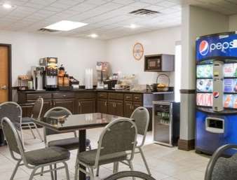 Howard Johnson By Wyndham Beckley Restaurant bilde